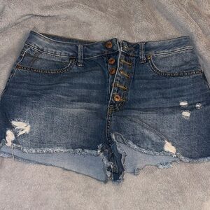 #102 Denim Distressed Women Shorts